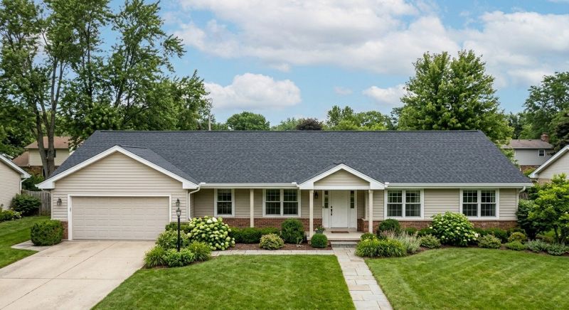 Residential Roof Replacement in Pontiac, MI